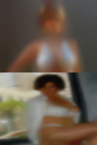 Woman swingers sexy mulatto in light bondage.